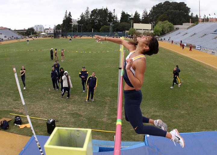 2010 Big Meet-081.JPG - 2010 Cal vs. Stanford Big Meet, April 10, Edwards Stadium, Berkeley, CA.